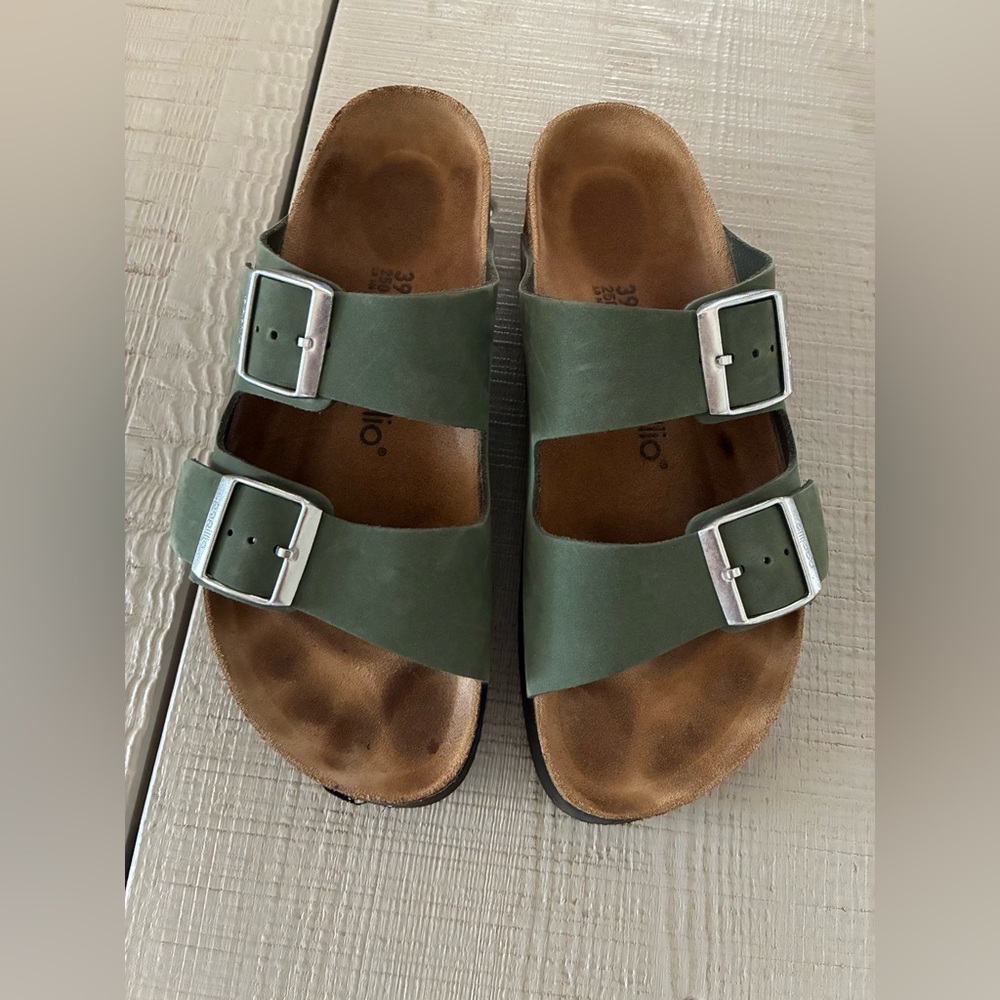 Birkenstock Papillio Arizona Nubuck Leather Platform col. Thyme -Women's size 39